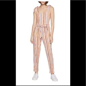 NWT! BCBG Stripe Paperbag Waist Pants